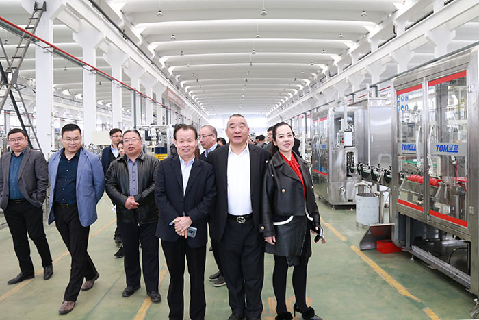 9771566437428228.jpg 24.jpg